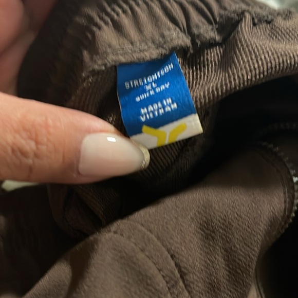 Old Navy Navy Blue Capri Exercise Pants - Picture 7 of 7